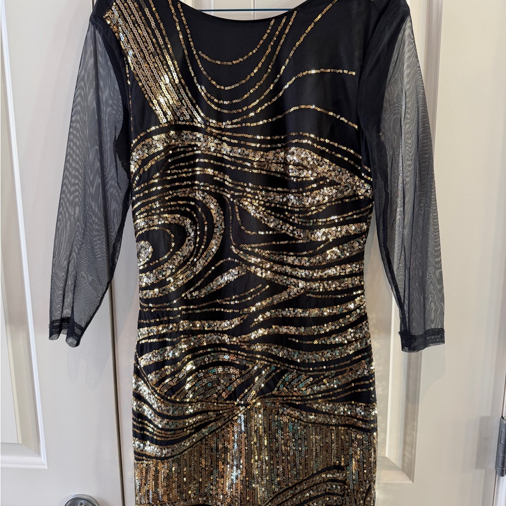 bebe Black and Gold Sequin Long Sleeve Dress size Medium
